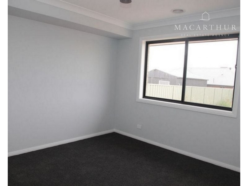 2/5 Wollemi Street, Forest Hill NSW 2651