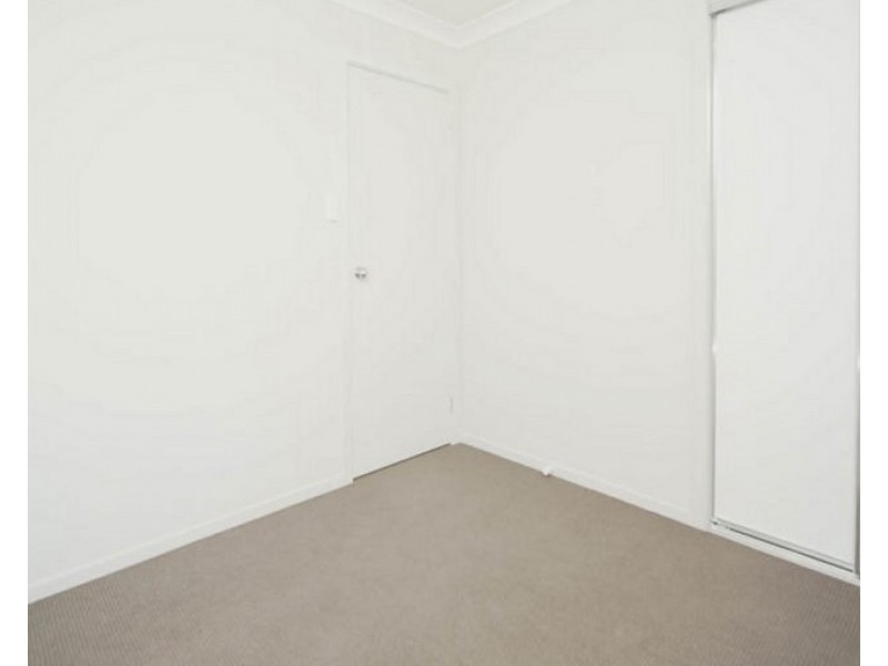 2/57 Coppabella Drive, Gobbagombalin NSW 2650