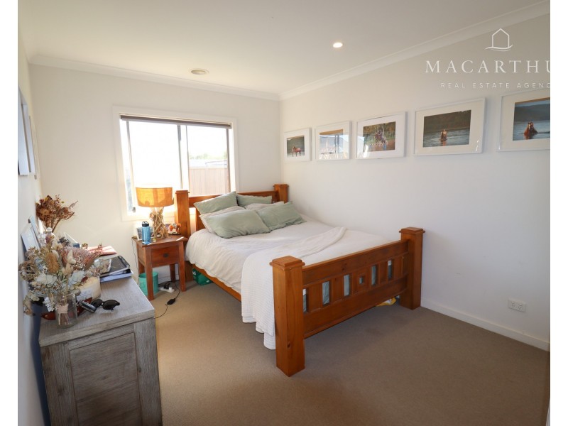23 Charlton Street, Boorooma NSW 2650