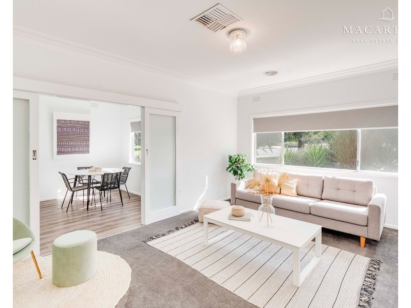 12 Ziegler Avenue, Kooringal NSW 2650