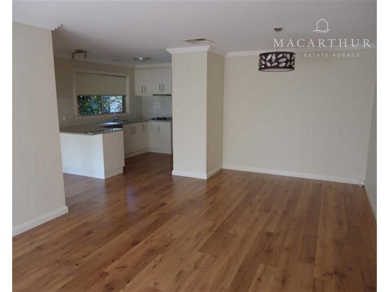 1/64 Stanley Street, Kooringal NSW 2650