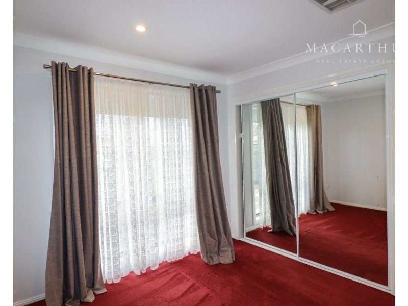 1/21 Elanora Place, Glenfield Park NSW 2650