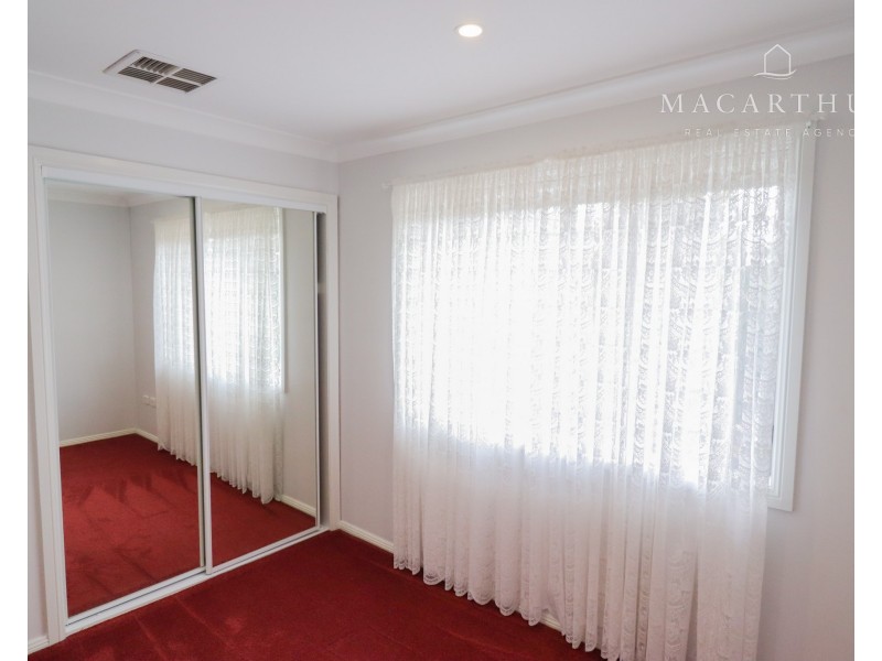 1/21 Elanora Place, Glenfield Park NSW 2650