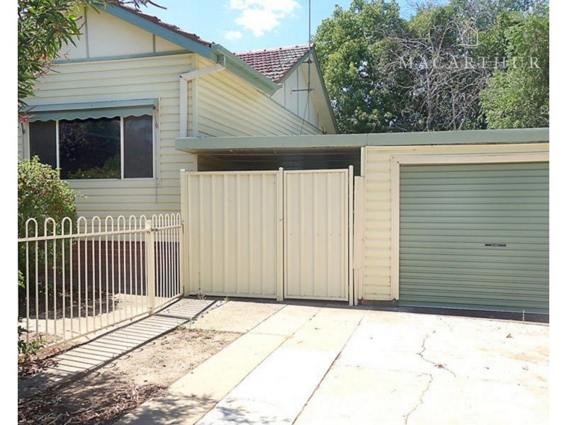 13 Paull Street, Wagga Wagga NSW 2650