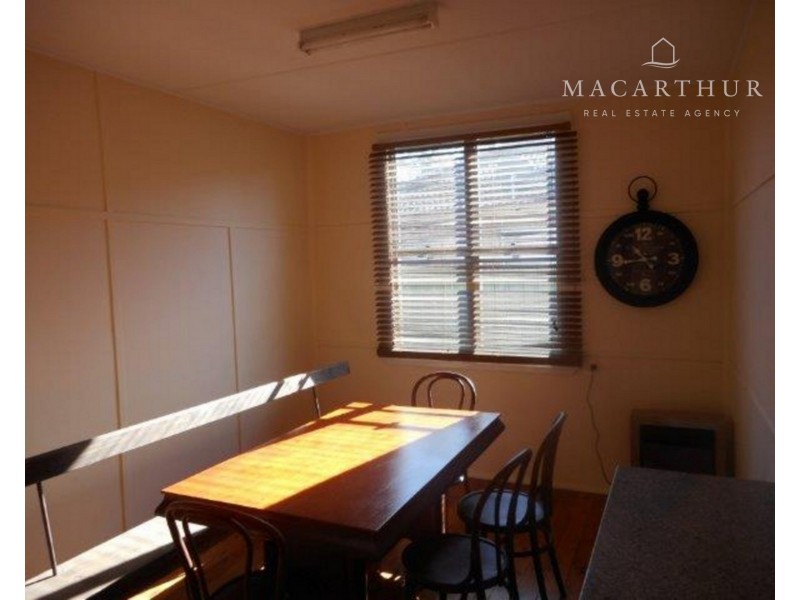 52 Bourke Street, Wagga Wagga NSW 2650