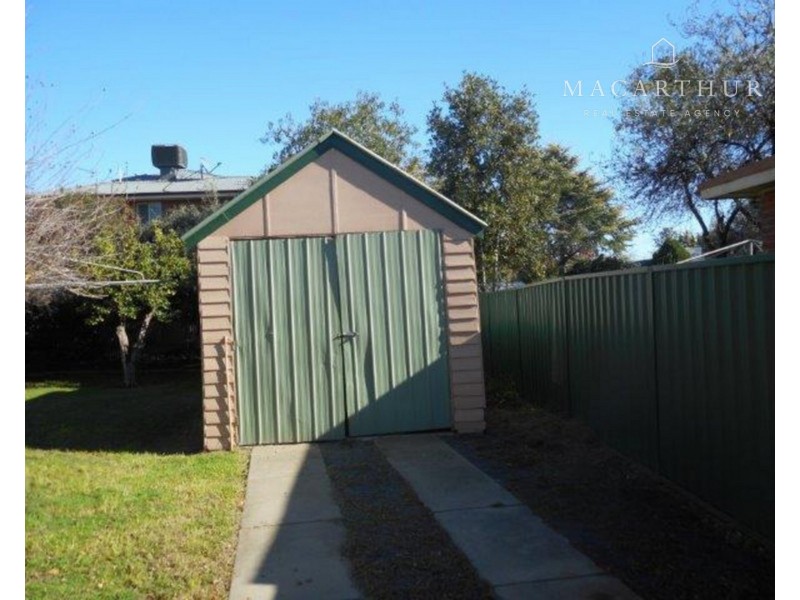 52 Bourke Street, Wagga Wagga NSW 2650