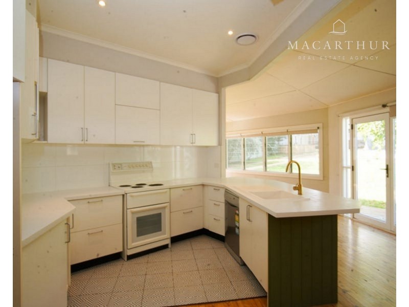 87 Mitchelmore Street, Turvey Park NSW 2650