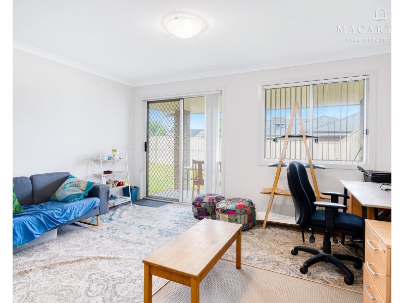 10 & 10A St Pauls Place, Gobbagombalin NSW 2650