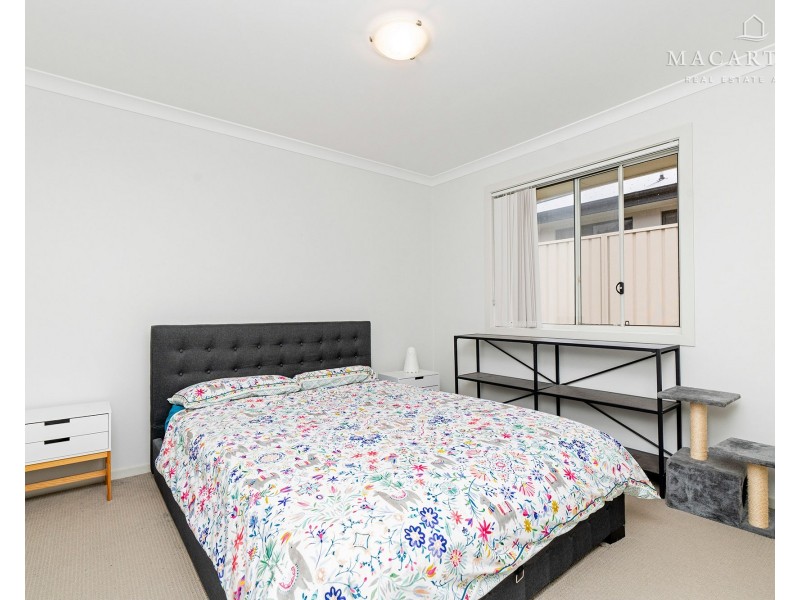 10 & 10A St Pauls Place, Gobbagombalin NSW 2650