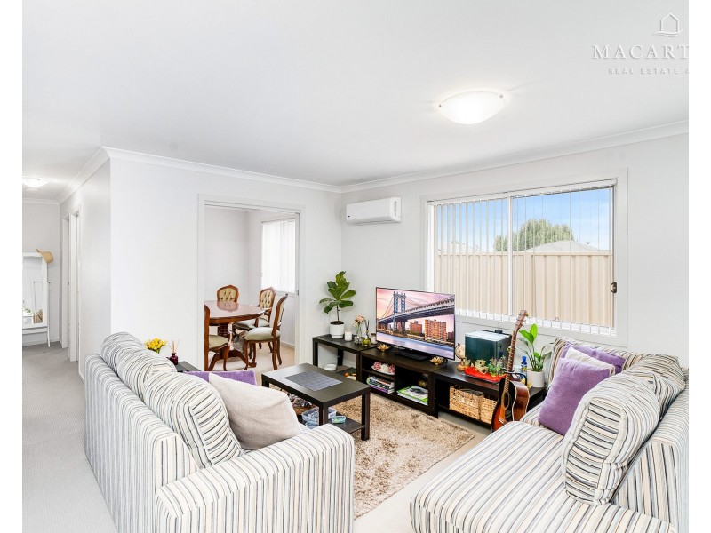 10 & 10A St Pauls Place, Gobbagombalin NSW 2650