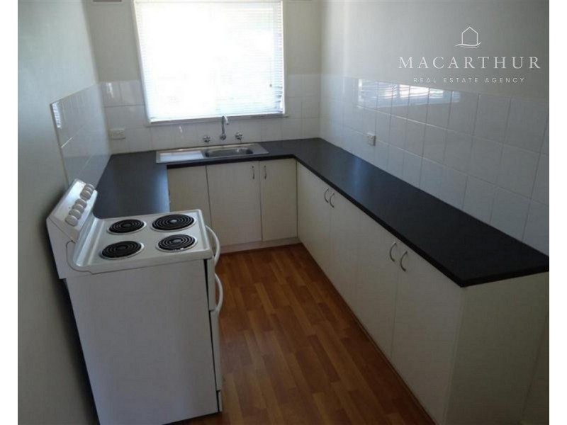 4/7 Halloran Street, Turvey Park NSW 2650