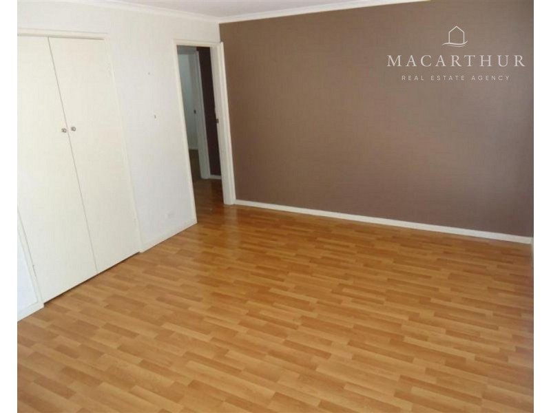 4/7 Halloran Street, Turvey Park NSW 2650