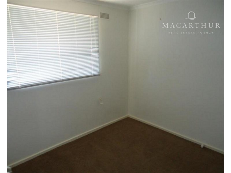 4/7 Halloran Street, Turvey Park NSW 2650