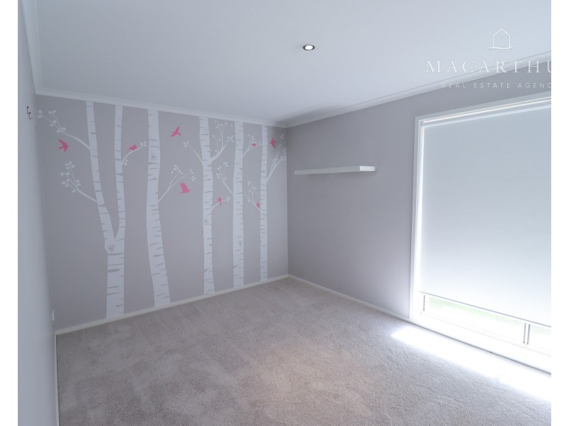 1 Clipper Way, Estella NSW 2650
