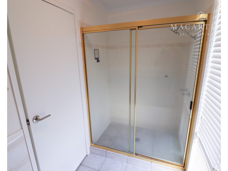 1 Clipper Way, Estella NSW 2650
