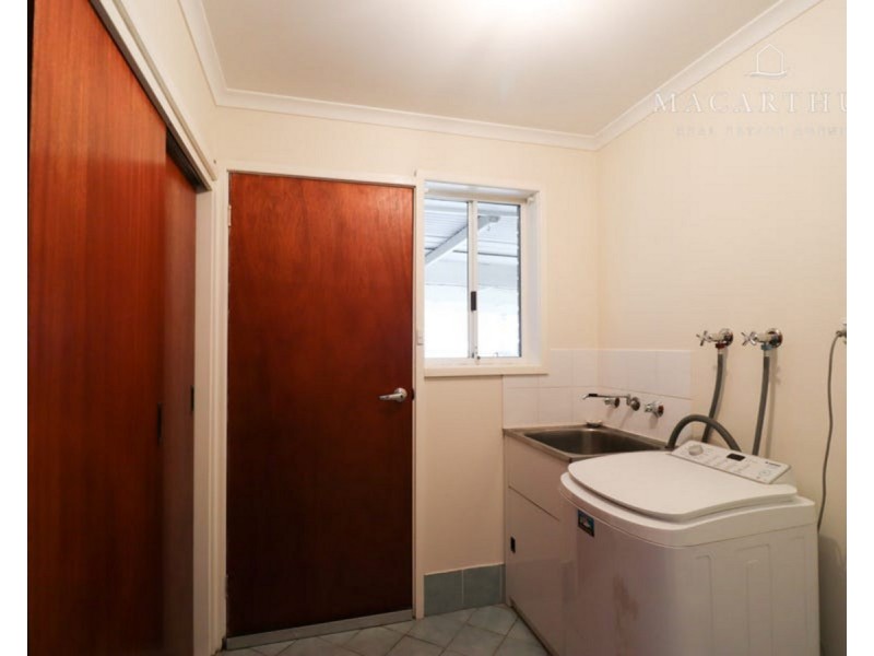 2 Egret Place, Estella NSW 2650