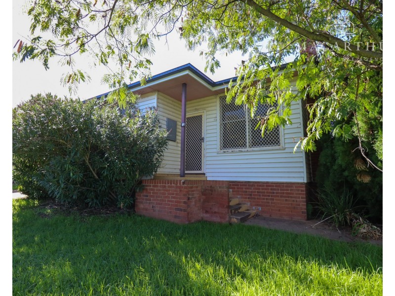 107 Mitchelmore Street, Turvey Park NSW 2650