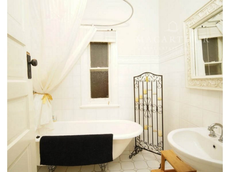 14 Jackson Street, Wagga Wagga NSW 2650
