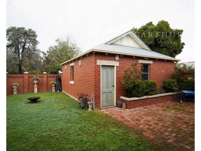 14 Jackson Street, Wagga Wagga NSW 2650