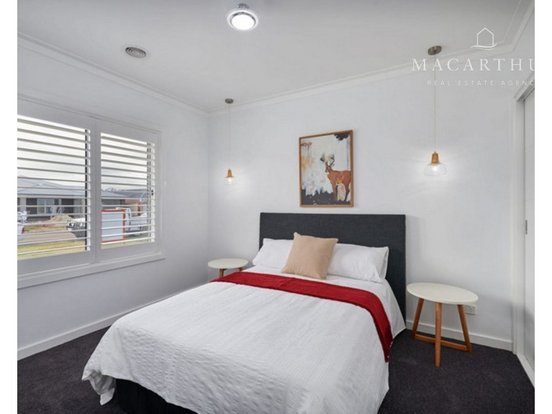 7 Morris Crescent, Gobbagombalin NSW 2650