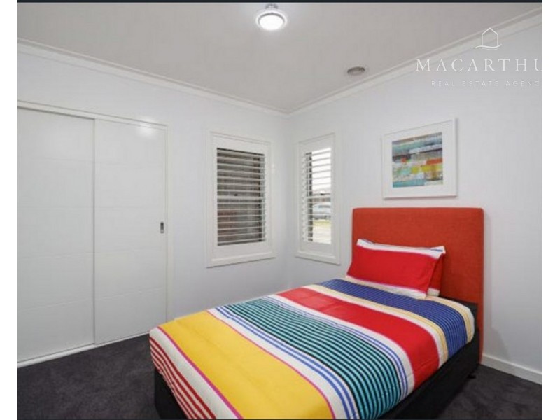 7 Morris Crescent, Gobbagombalin NSW 2650