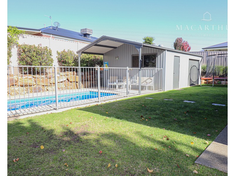 25 Watson Boulevard, Wagga Wagga NSW 2650