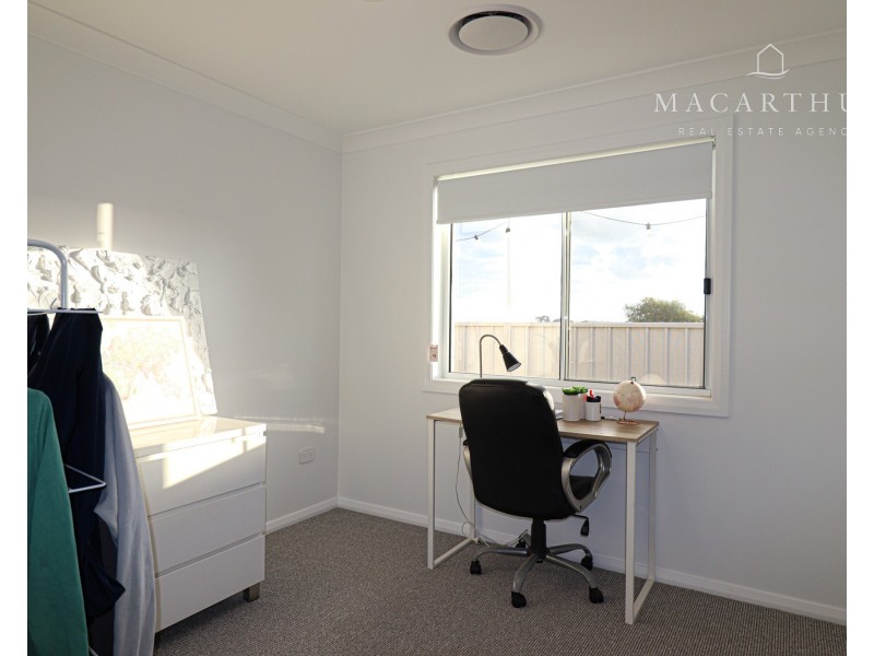 73 Jumbuck Drive, Gobbagombalin NSW 2650