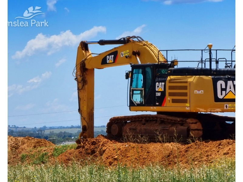 220 Blackwood Circuit, Forest Hill NSW 2651