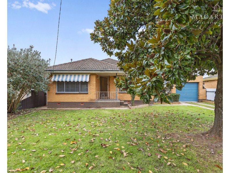 7 Martin Street, Tolland NSW 2650