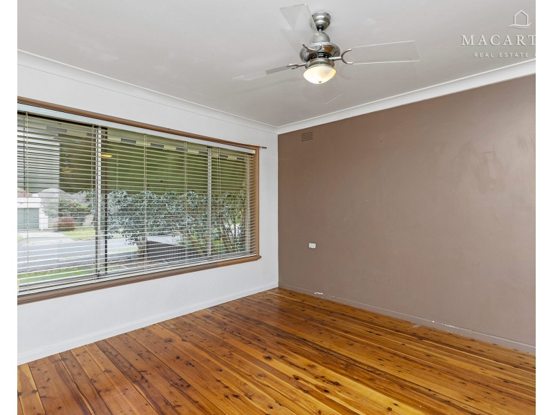 7 Martin Street, Tolland NSW 2650