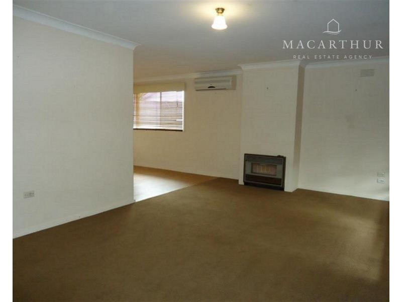 83 Raye Street, Tolland NSW 2650