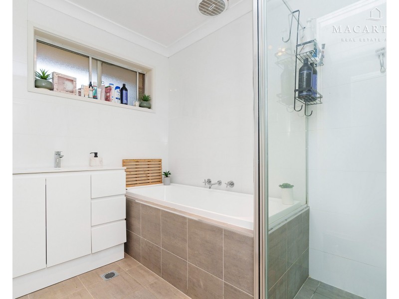 1 Hurd Street, Ashmont NSW 2650