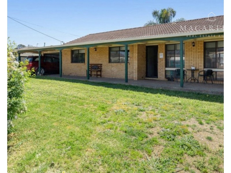 6 Gregory Crescent, Lake Albert NSW 2650