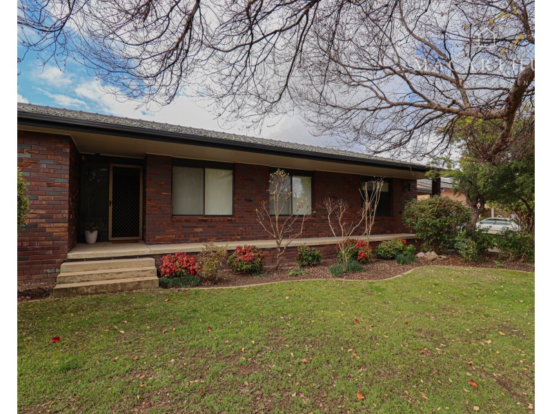 28 Banks Avenue, Kooringal NSW 2650