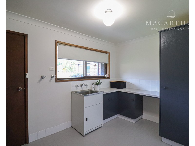 28 Banks Avenue, Kooringal NSW 2650