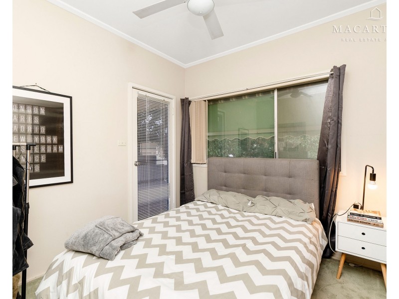 17 Montgomery Street, Ashmont NSW 2650