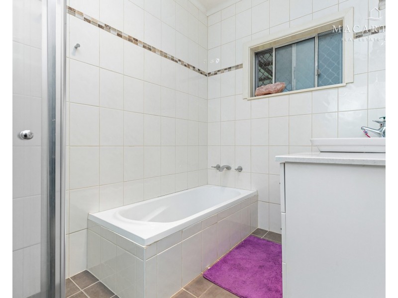 19 Karen Street, Tolland NSW 2650