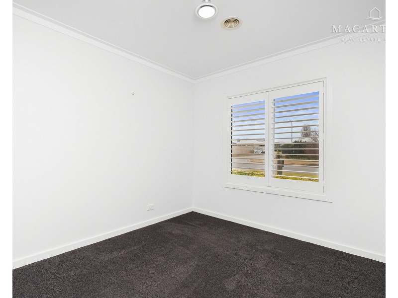 7 Morris Crescent, Gobbagombalin NSW 2650