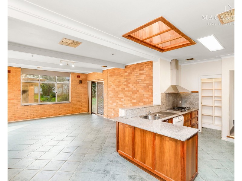 20 Willow Street, Kooringal NSW 2650