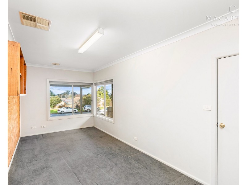 20 Willow Street, Kooringal NSW 2650