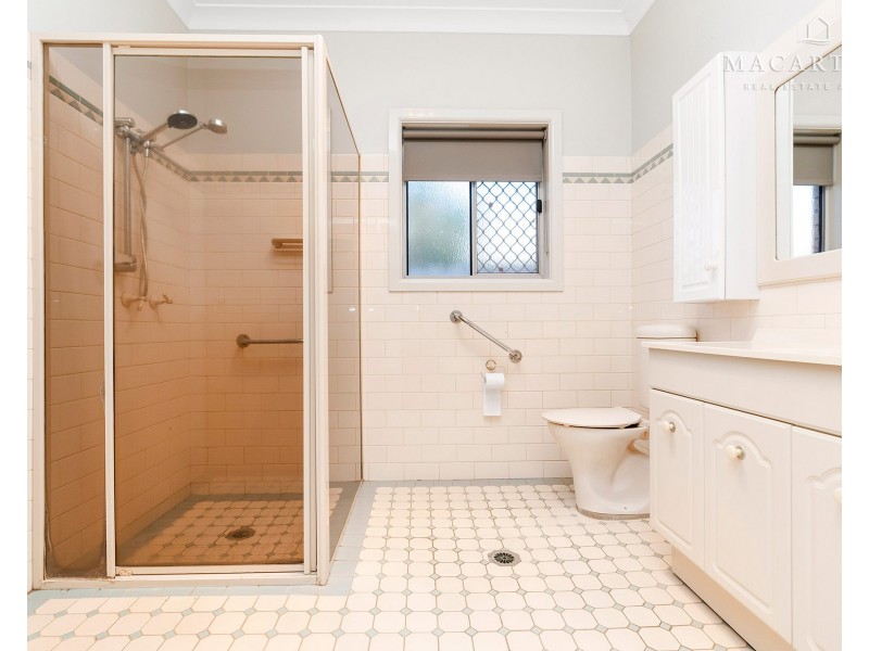 20 Willow Street, Kooringal NSW 2650