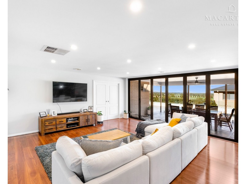 5 Eureka Street, Estella NSW 2650