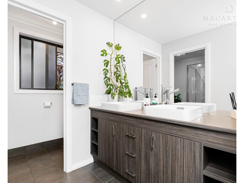 5 Eureka Street, Estella NSW 2650