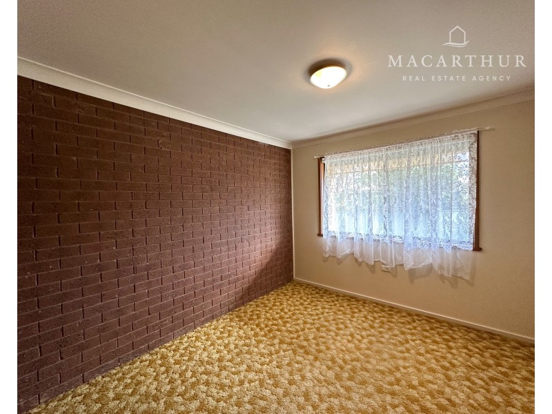 2/56 Walana Crescent, Kooringal NSW 2650
