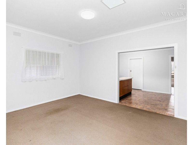 2-6 Alfred Street, Oura NSW 2650