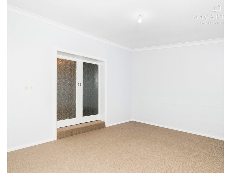 2-6 Alfred Street, Oura NSW 2650