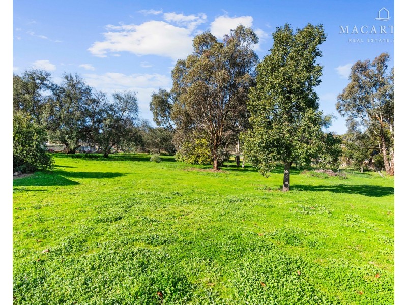 2-6 Alfred Street, Oura NSW 2650