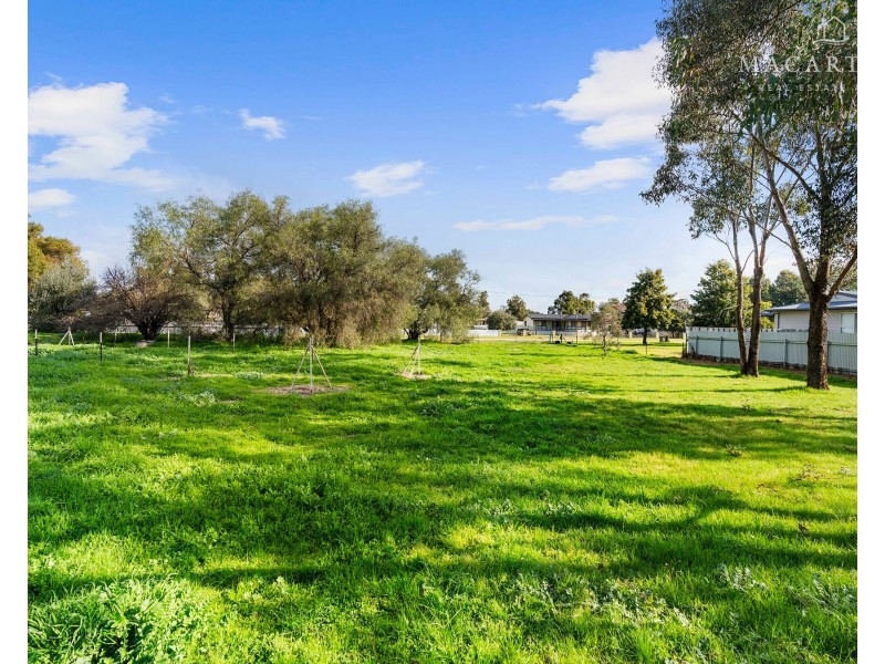 2-6 Alfred Street, Oura NSW 2650