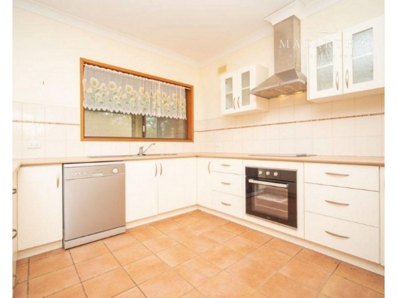 12 Norman Street, The Rock NSW 2655