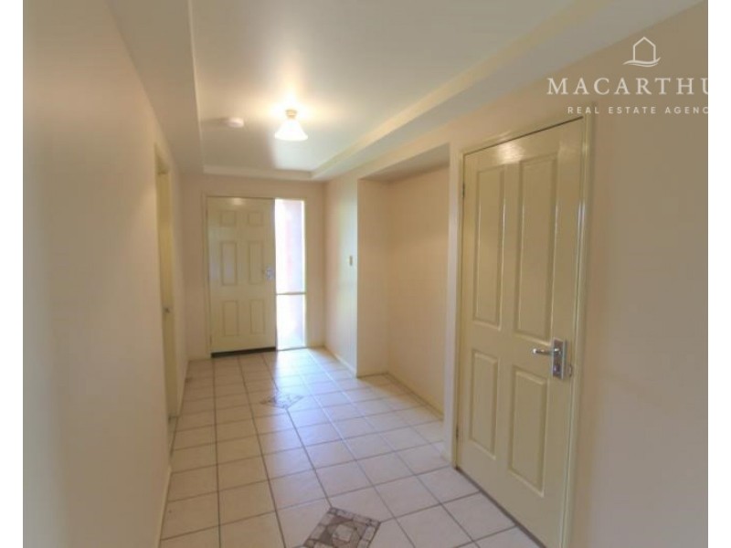 26 Fay Avenue, Kooringal NSW 2650